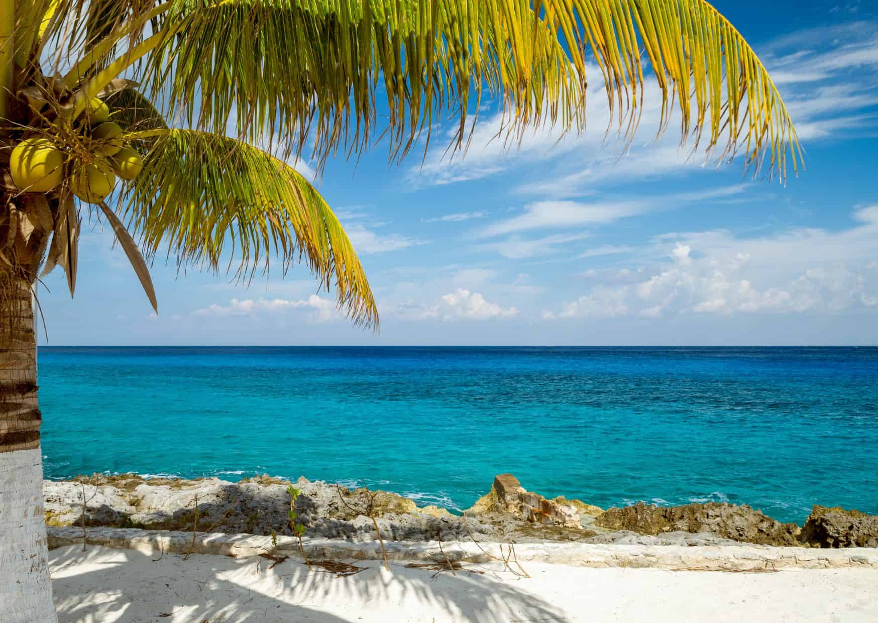 8 Best Places In The Caribbean To Live For Less Than $2,000 USD A Month