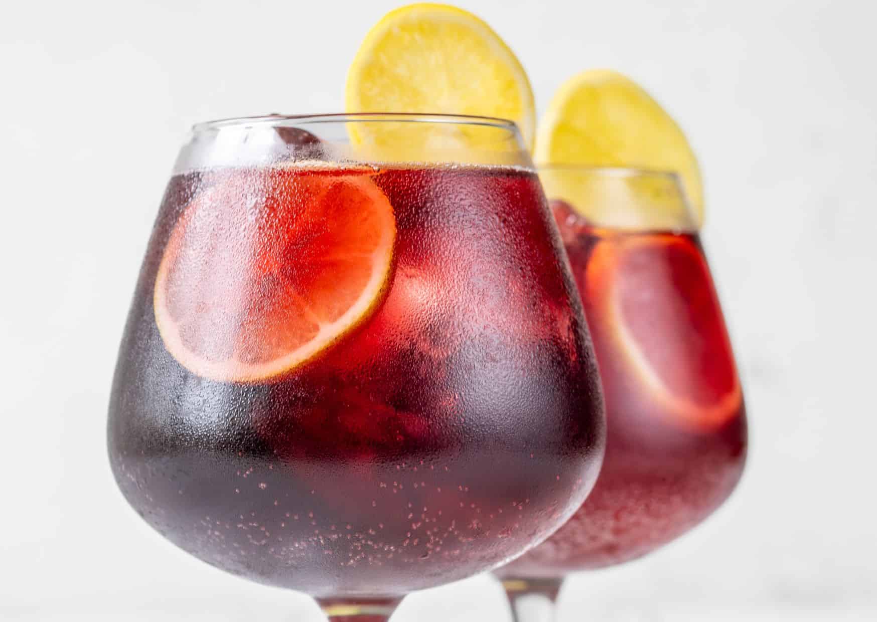 7 Best Cocktails To Drink In Spain (Recipe Guide)