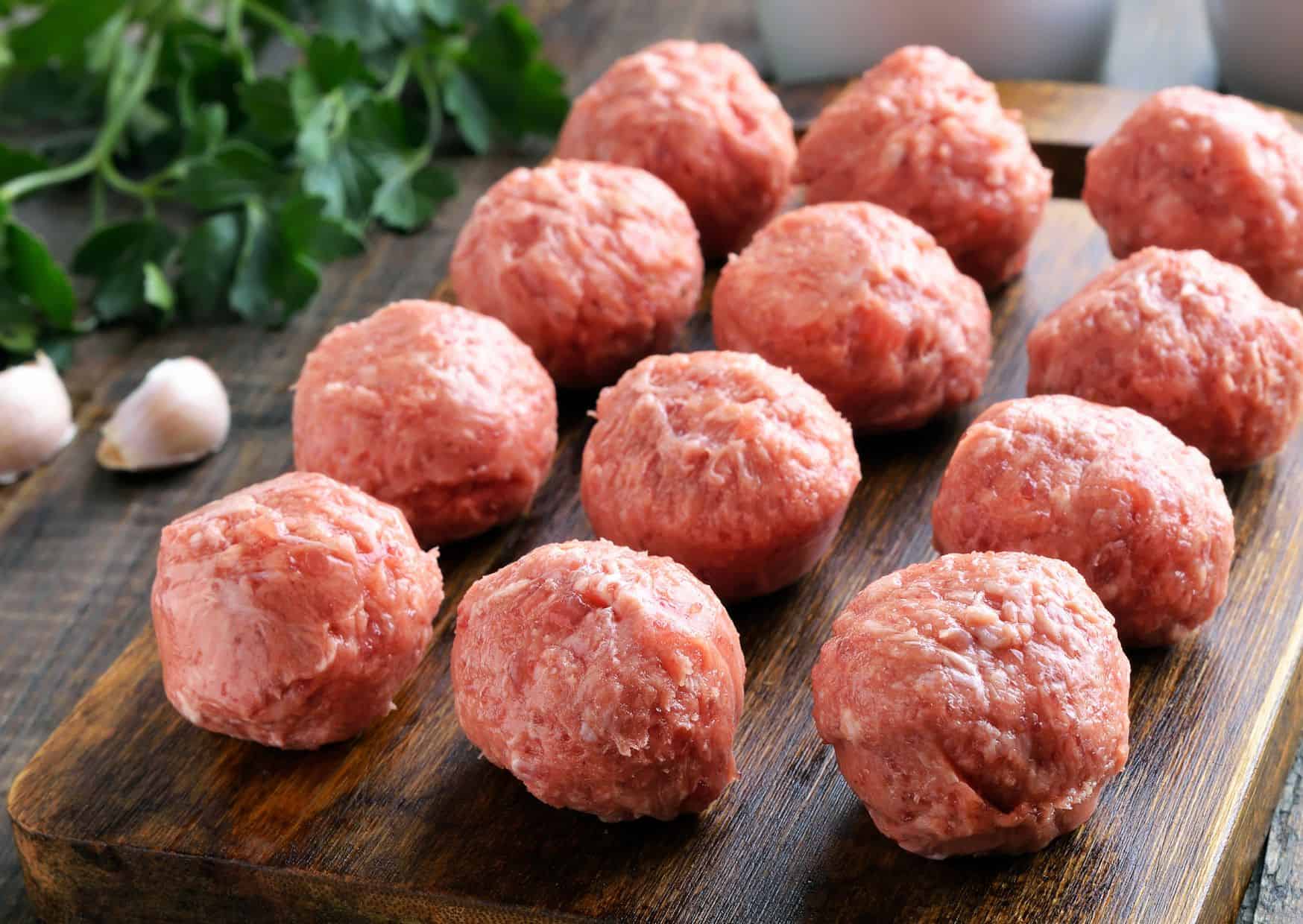How To Make Spanish Meatballs (Recipe Guide)