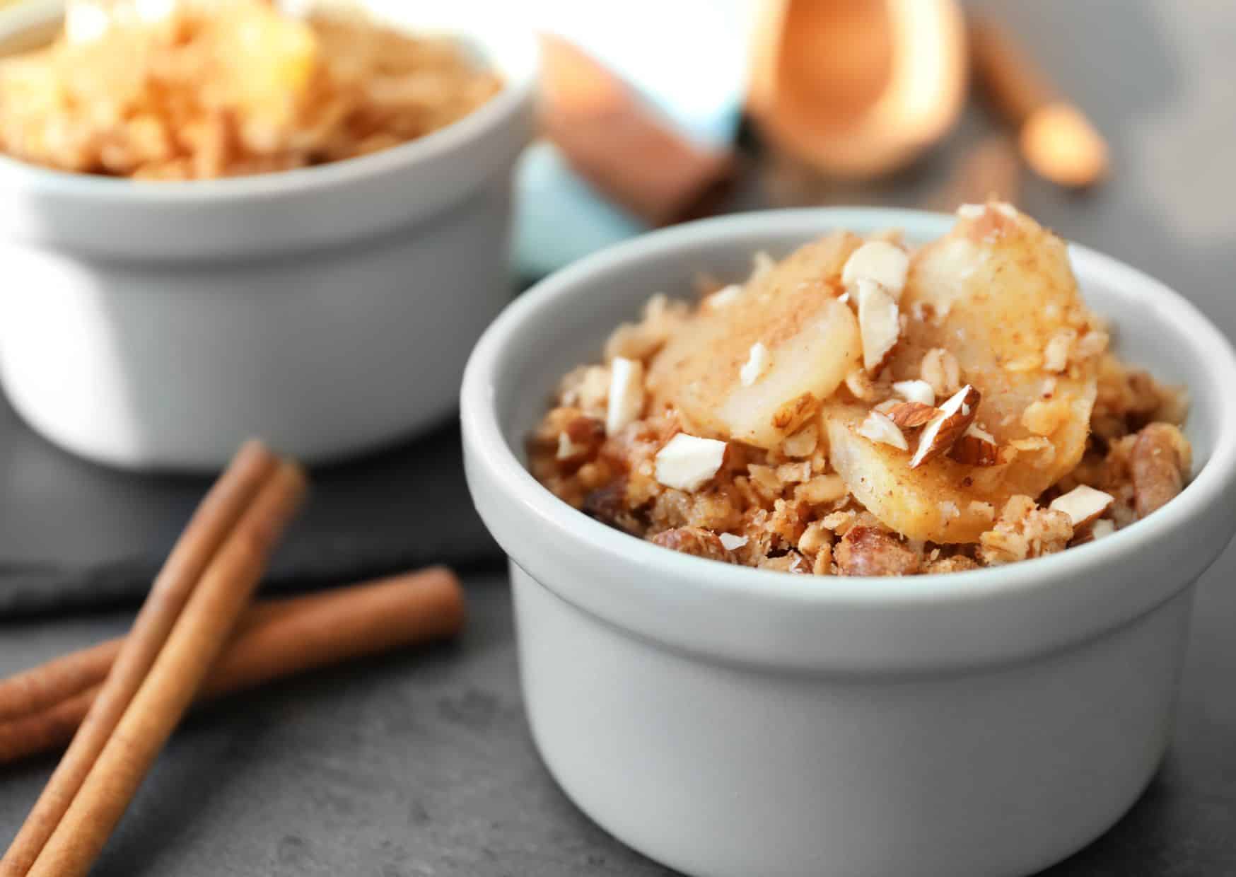Apple Crisp, 6 Most Popular Fall Recipes (Recipe Guide)