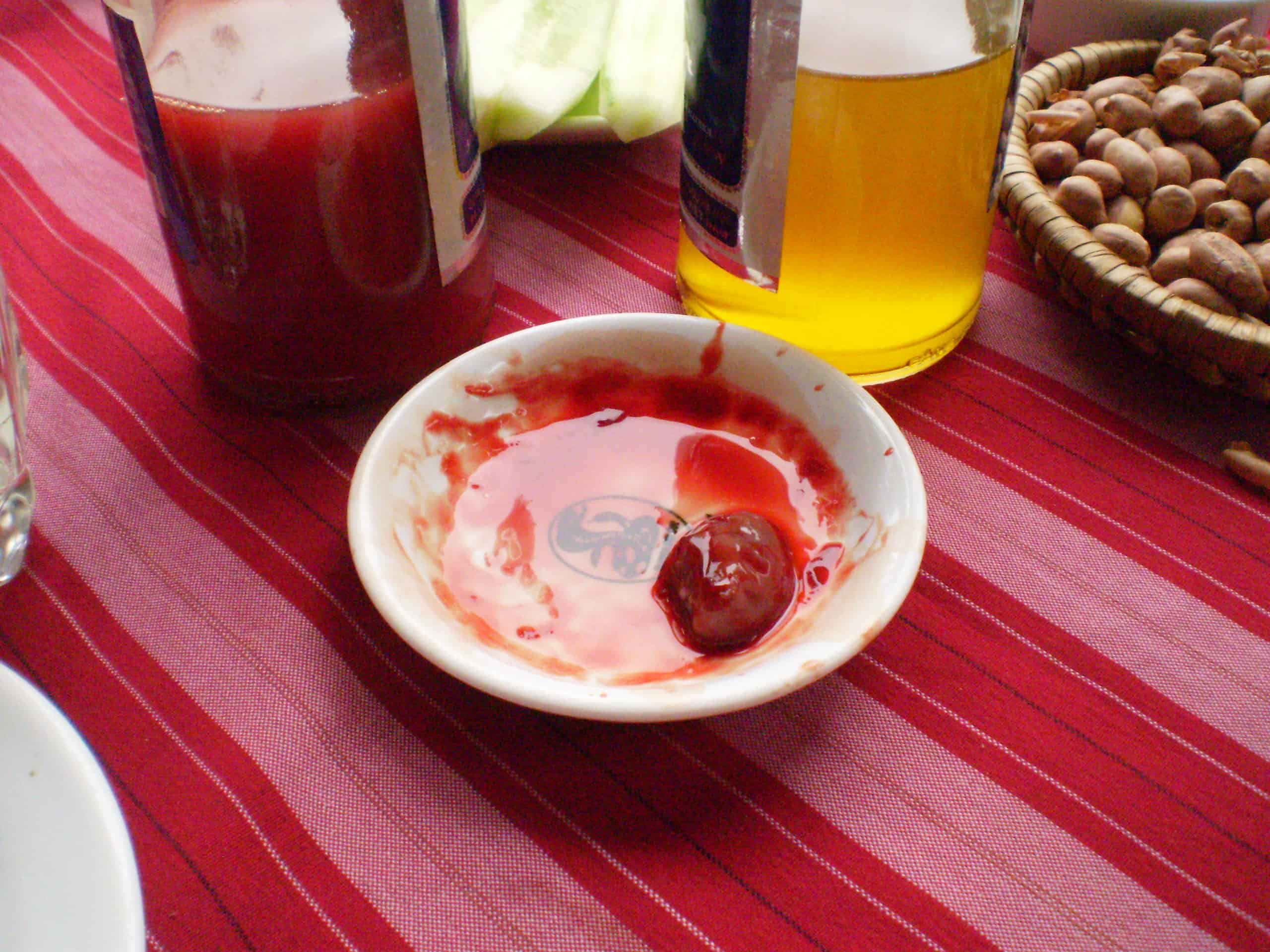 11 Weird and Unique Foods to Try in Asia 4 Cobra Heart vietnam, 11 Weird and Unique Foods to Try in Asia