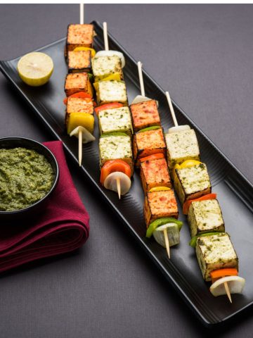 How to Make Homemade Paneer (Indian Cottage Cheese)