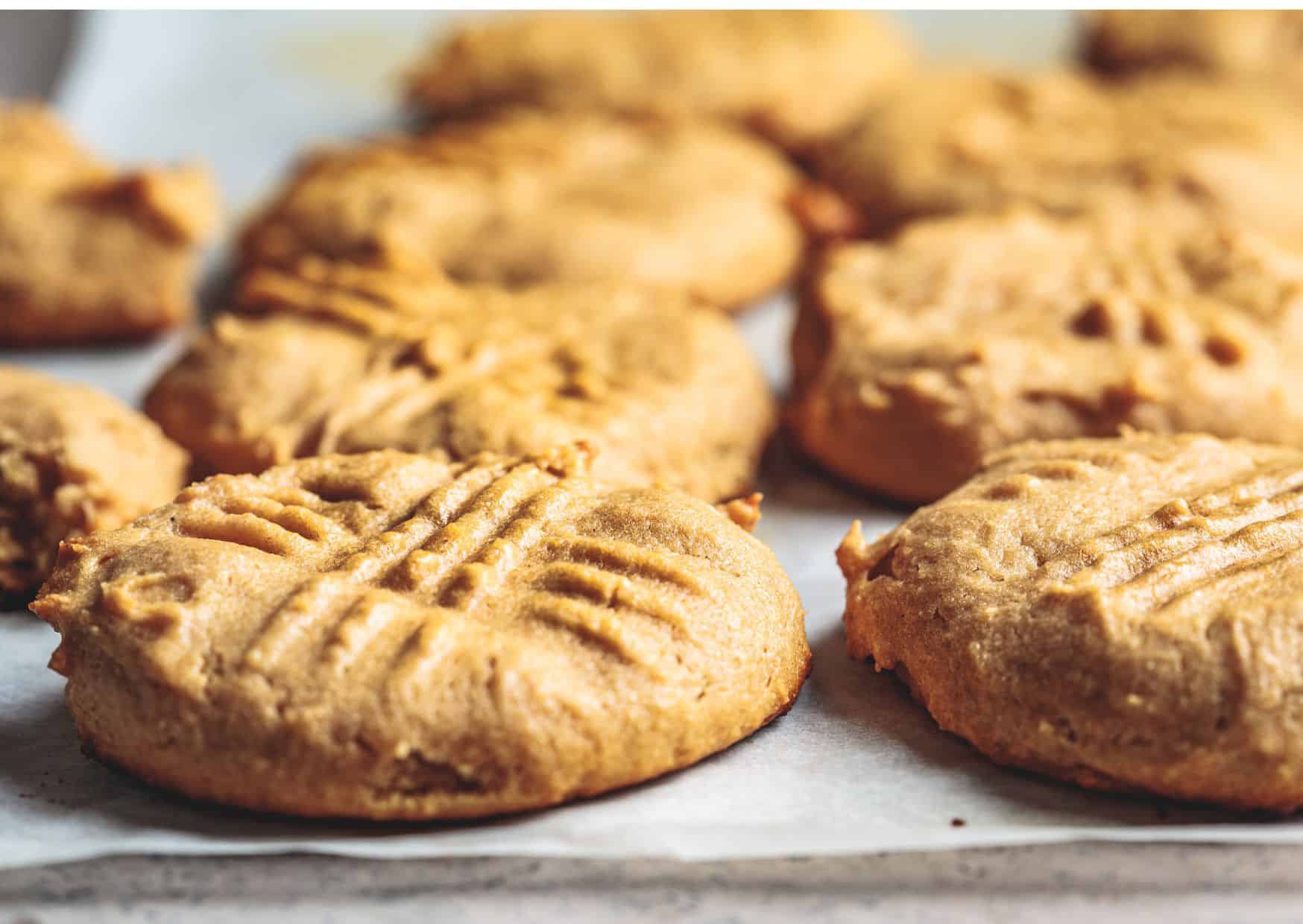 How To Make Peanut Butter Cookies (Recipe Guide)