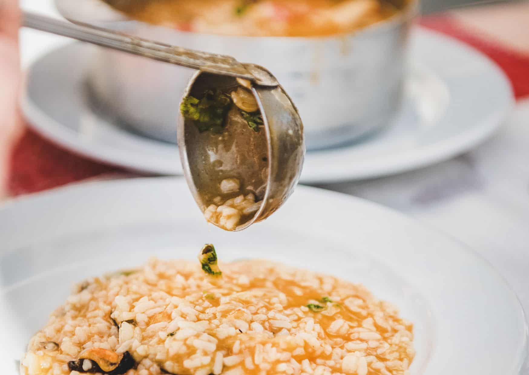 How To Make Portuguese Rice With Seafood (Recipe Guide)