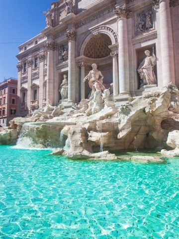 15 Most Popular Tourist Traps in Italy And How To Avoid Them, 20 Interesting Facts About Italy That You Didn’t Know, Best Months to Visit Rome: What to Do and What to Eat