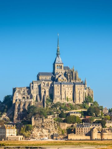 15 Most Beautiful UNESCO Sites to Visit in Europe, 15 Common Tourist Traps In France and How to Avoid Them, North France Vs South France Which Is Better For Travel And Food