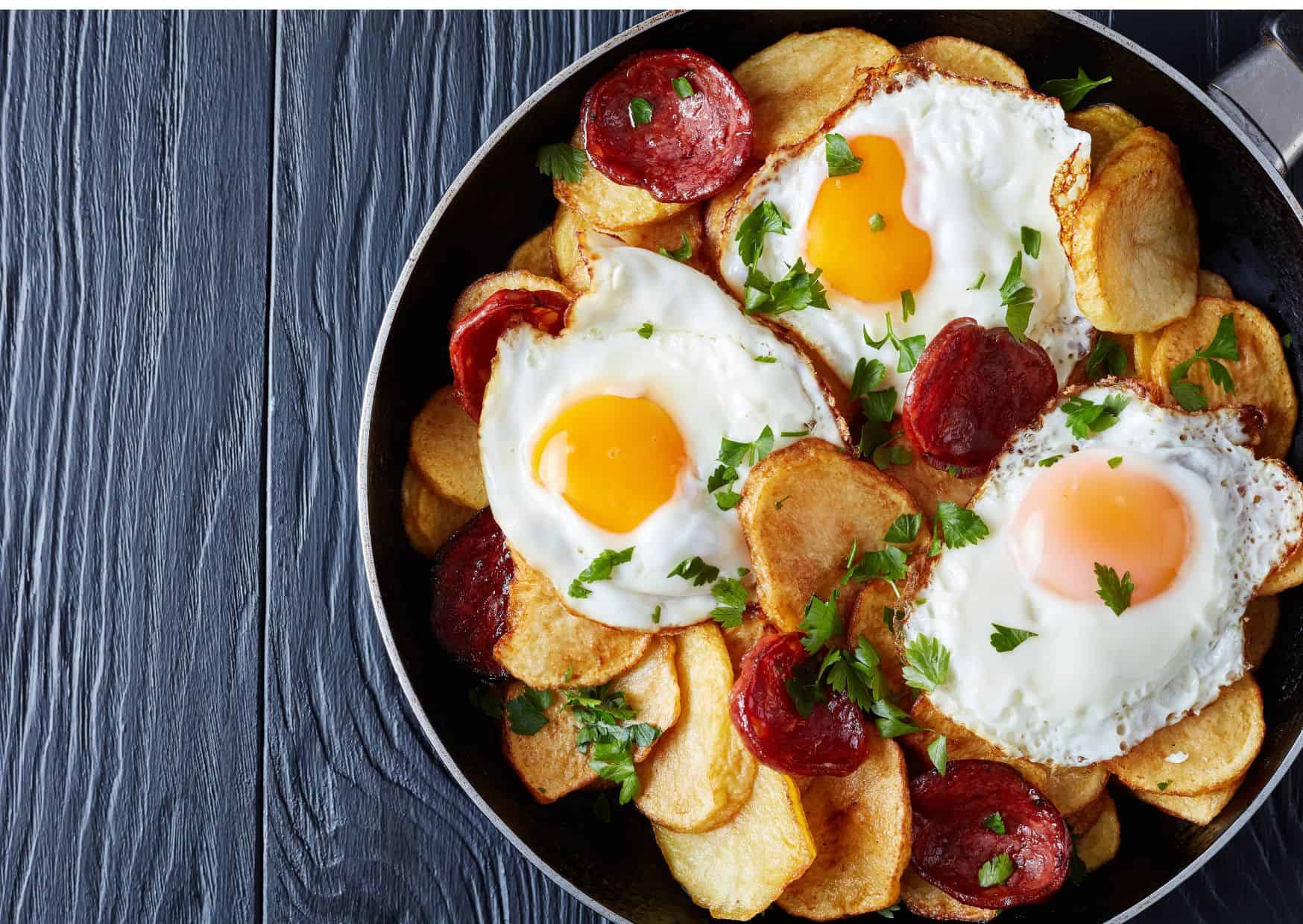 How To Make Spanish Broken Eggs With Ham (Recipe Guide)