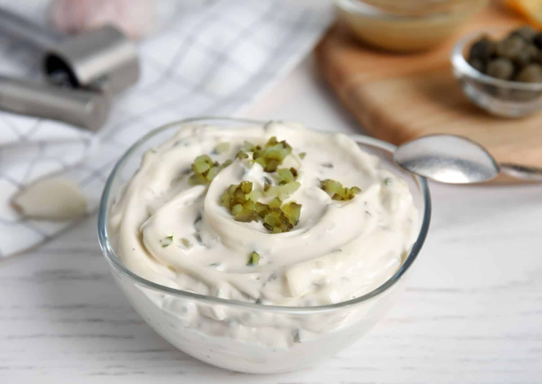 How To Make Homemade Tartar Sauce (Recipe Guide)