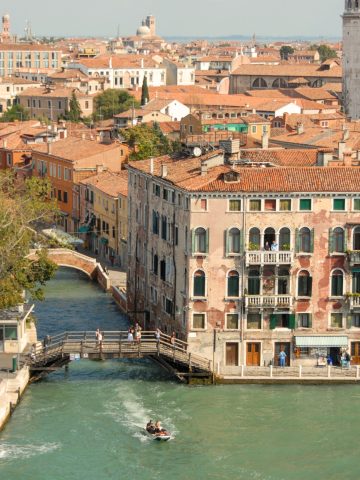Best Months To Visit Venice: What to Do and What to Eat, Venice secret canals - Fondamenta delle Zattere
