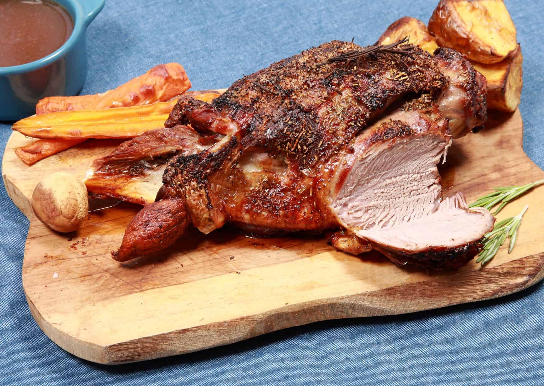 The Italian Roast Lamb Recipe That Turns Any Meal Into an Easter Feast 4 How To Make Homemade Abbacchio al Forno Roast Lamb (Recipe Guide)