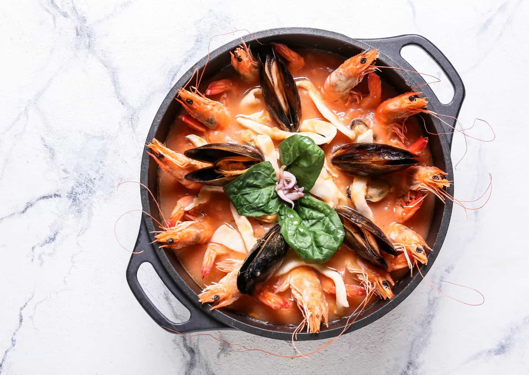 Italian Cacciucco Recipe: How To Make Tuscany’s Famous Fisherman’s Stew, How to Make Italian Cacciucco (Recipe Guide)