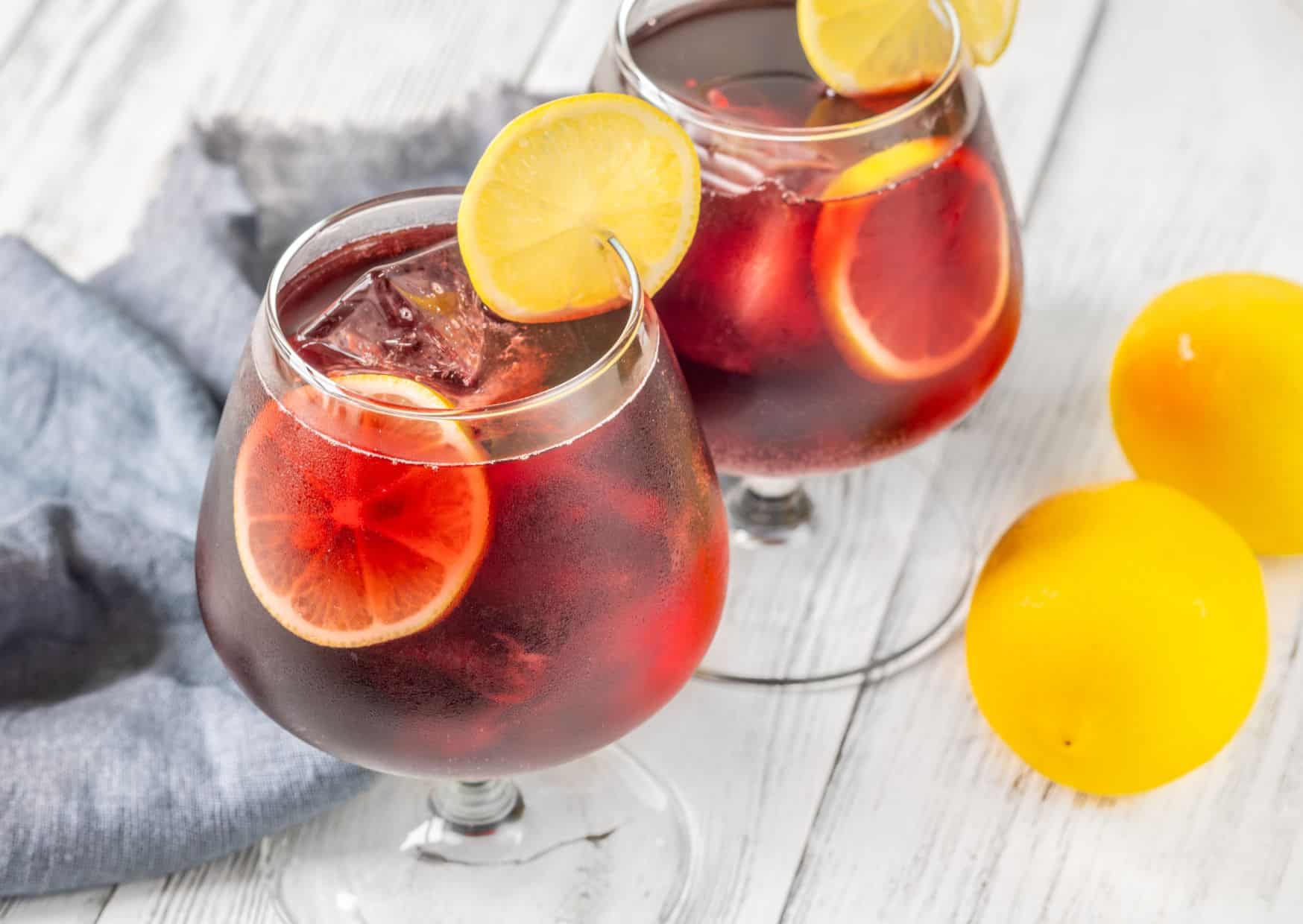 Rules About Tipping in Spain: Travel Guide