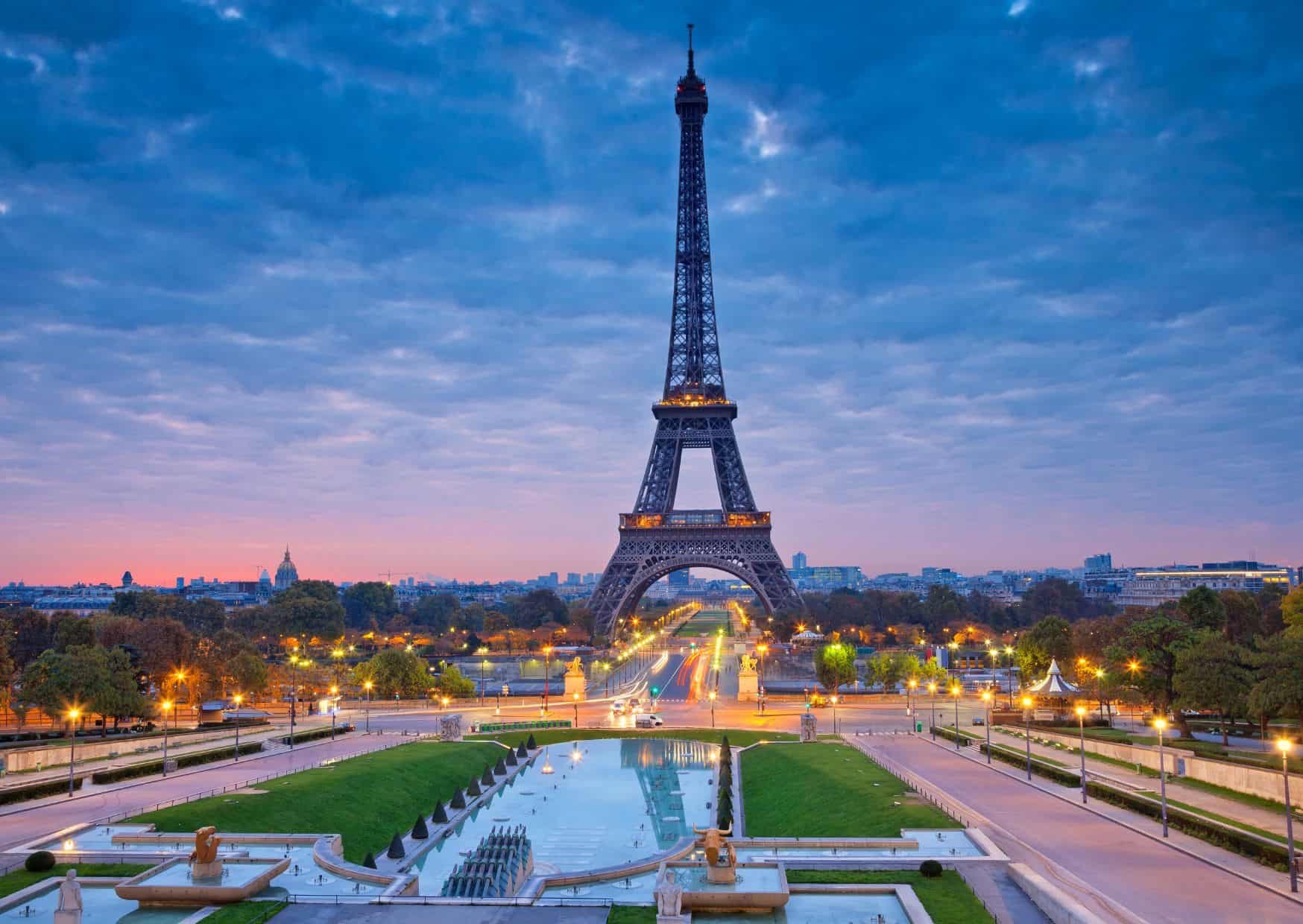 15 Most Walkable Cities In The World, 15 Common Tourist Traps In France and How to Avoid Them