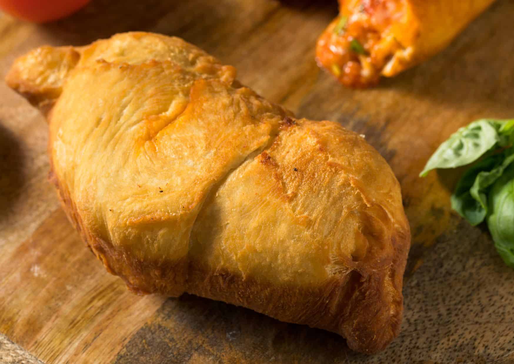 How To Make Italian Panzerotti (Recipe Guide)