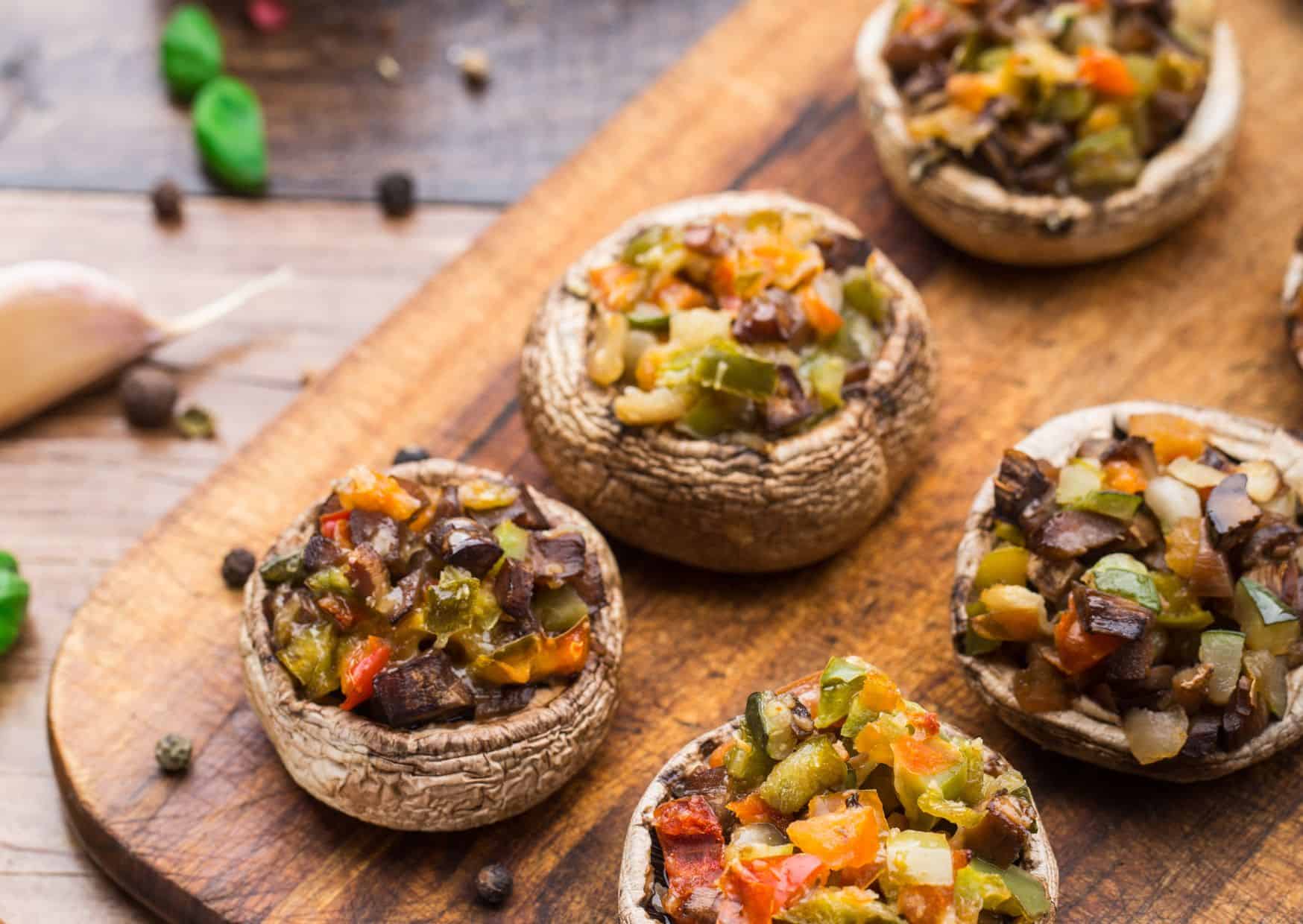 How To Make Italian Stuffed Mushrooms (Recipe Guide)