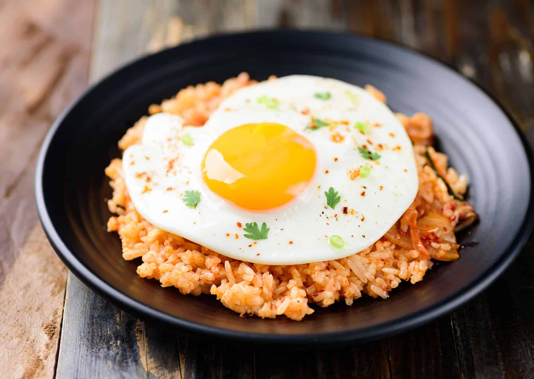 How to Make Kimchi Fried Rice (Recipe Guide)