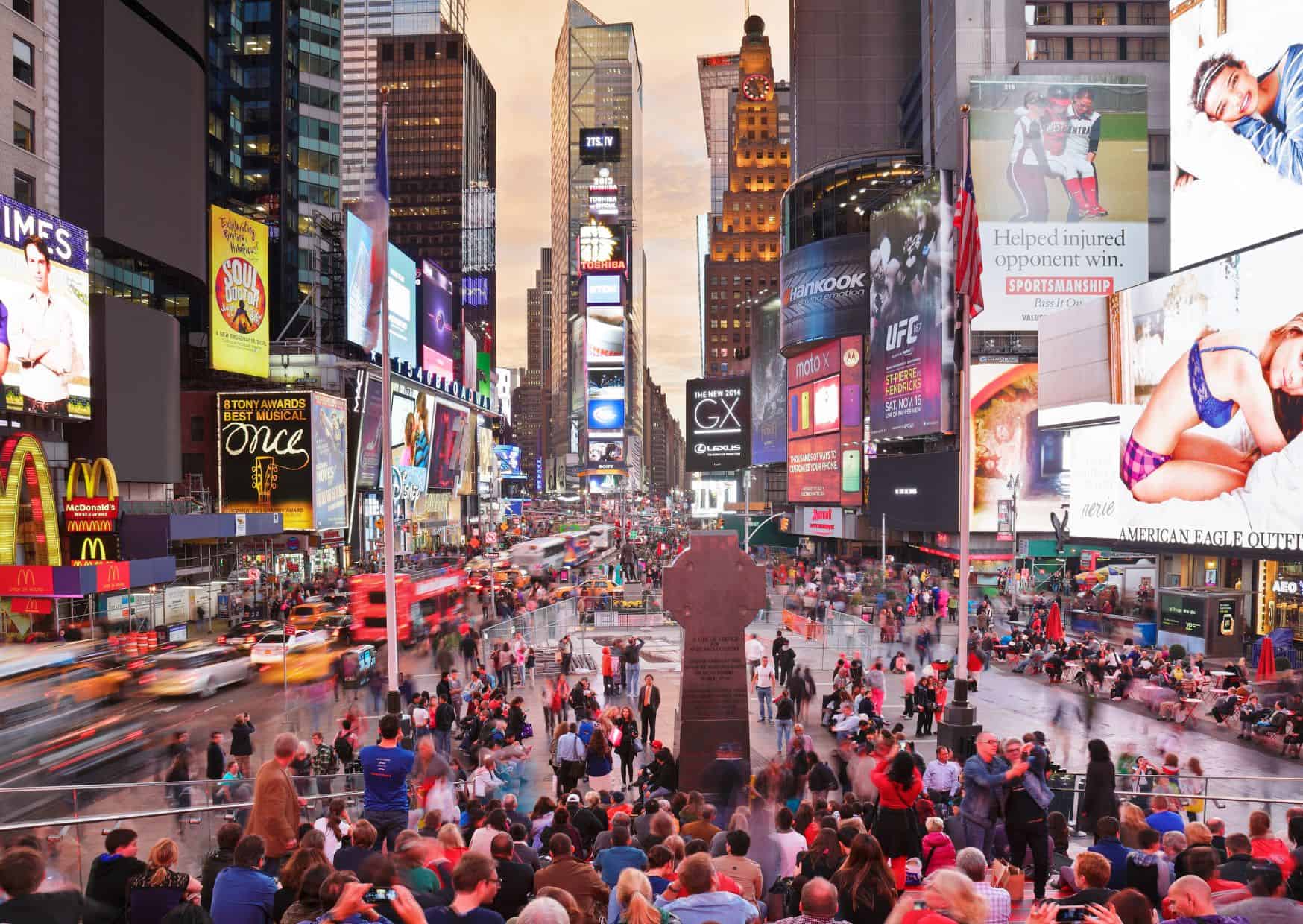 10 Best Countries to Celebrate New Year Around The World