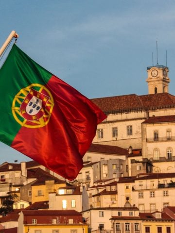 How to Not Look Like a Tourist in Portugal, Don't Do This in Portugal: 15 Things not to do in Portugal