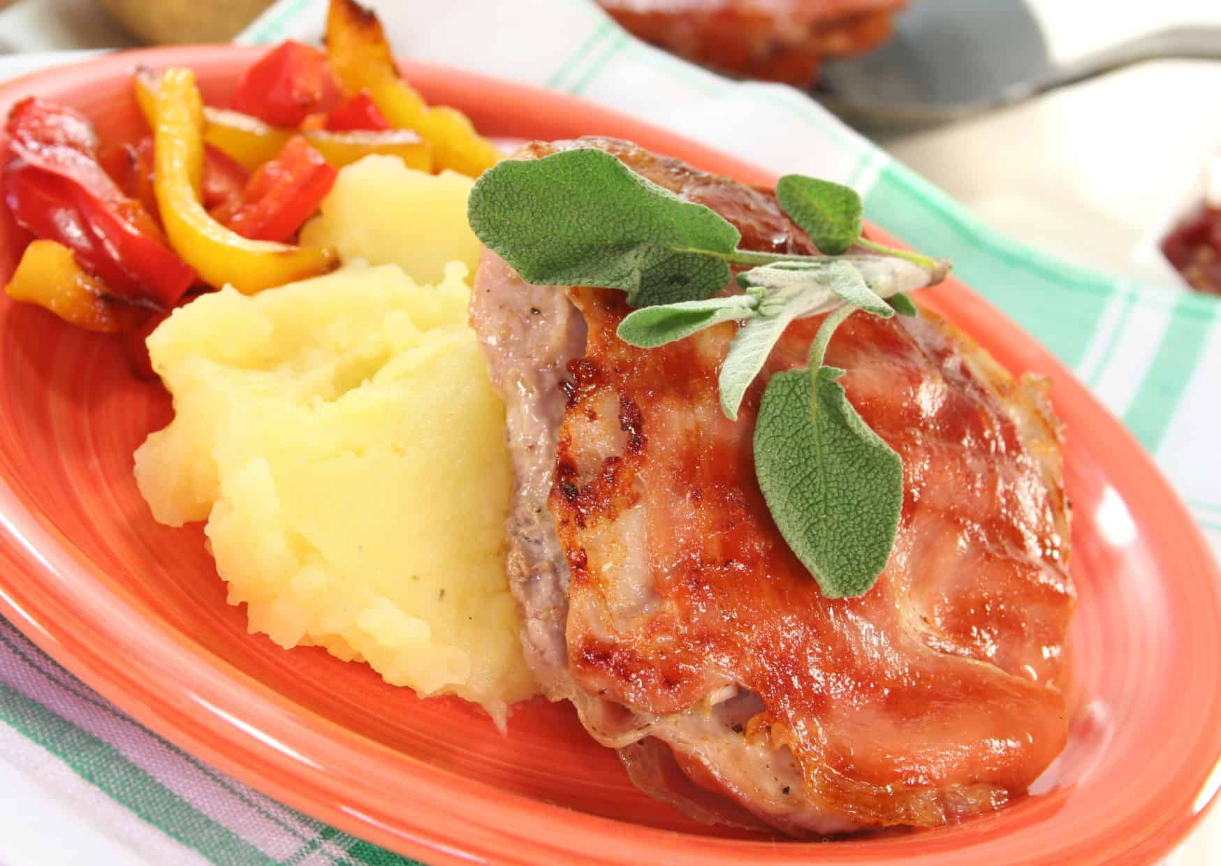 Forget About Pasta in Italy: Try These Delicious Italian Dishes Instead 10 Saltimbocca alla Romana