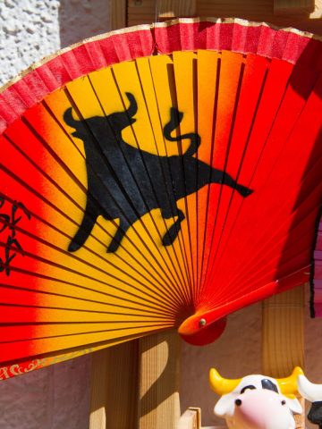 10 Souvenirs To Avoid Buying In Europe And What Souvenirs To Buy Instead