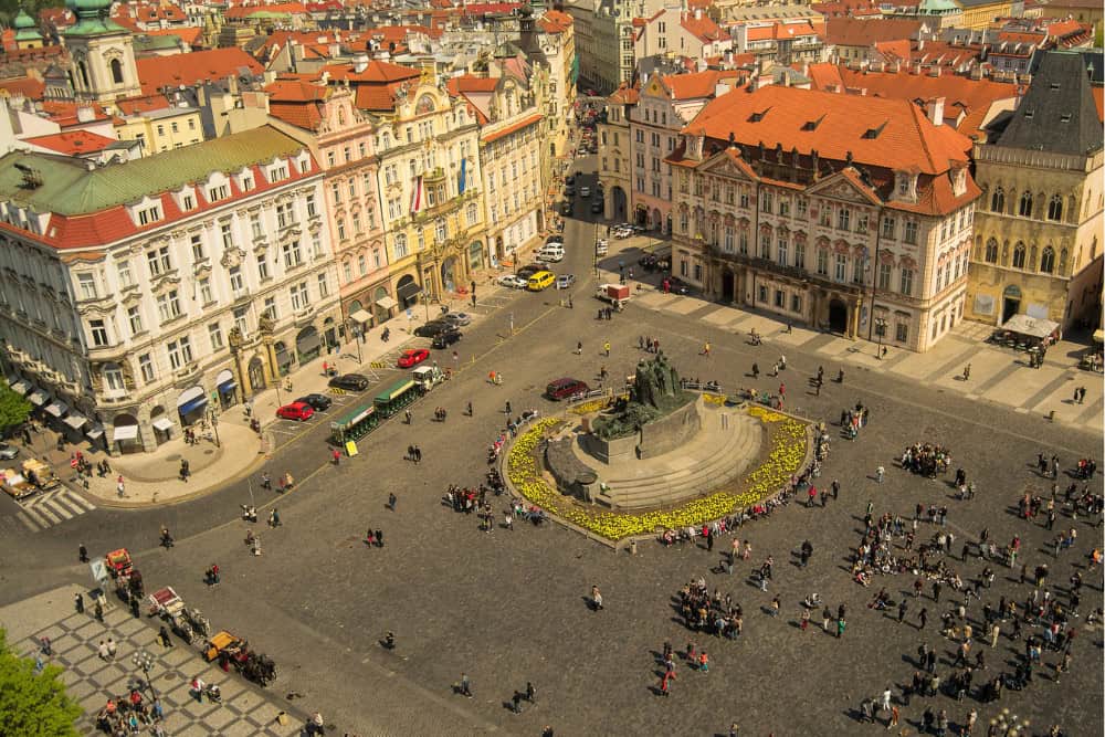 13 Tourist Traps Europeans Never Visit Old Town Square