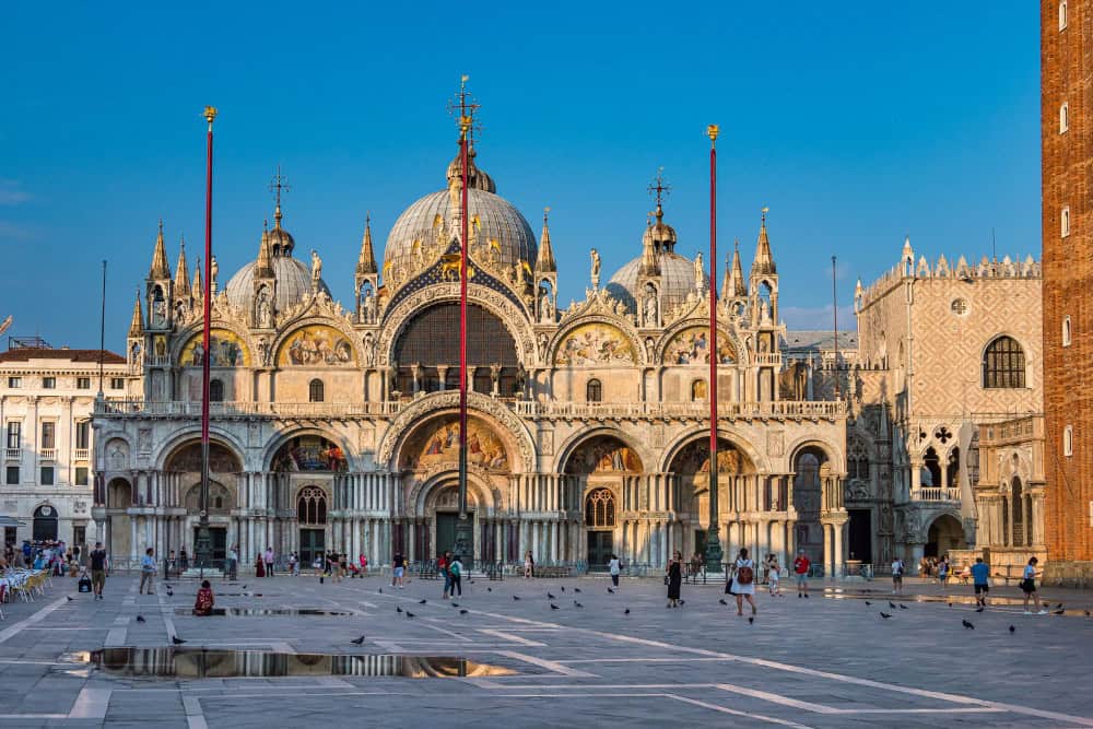The 7 European Cities Locals Are Abandoning (And the Stunning Places They're Choosing Instead) 1 13 Tourist Traps Europeans Never Visit - St. Mark's Square Venice