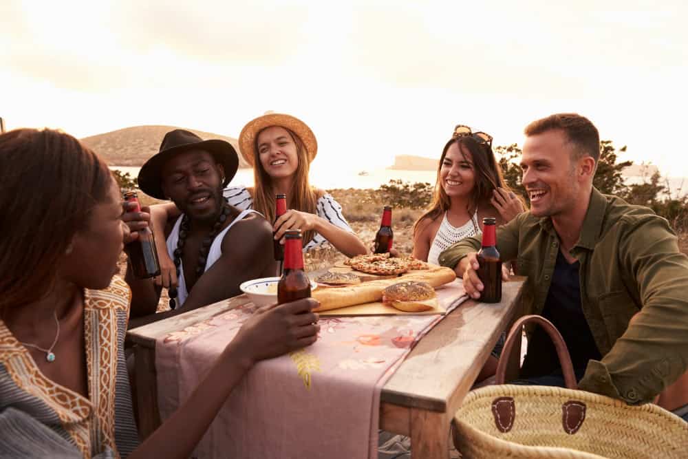 15 Mediterranean Habits That Completely Shock First-Time Tourists 2 15 Unspoken Rules of Mediterranean Life 2