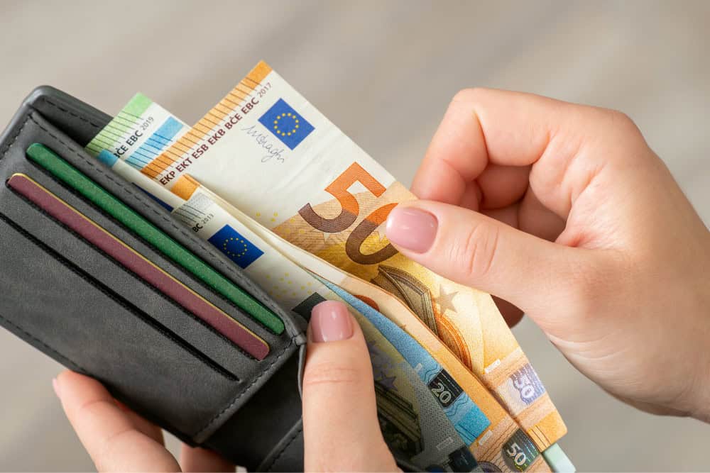 15 European Routines That Shock Americans Every Time 5 16 Things Europeans Stubbornly Refuse to Change 11