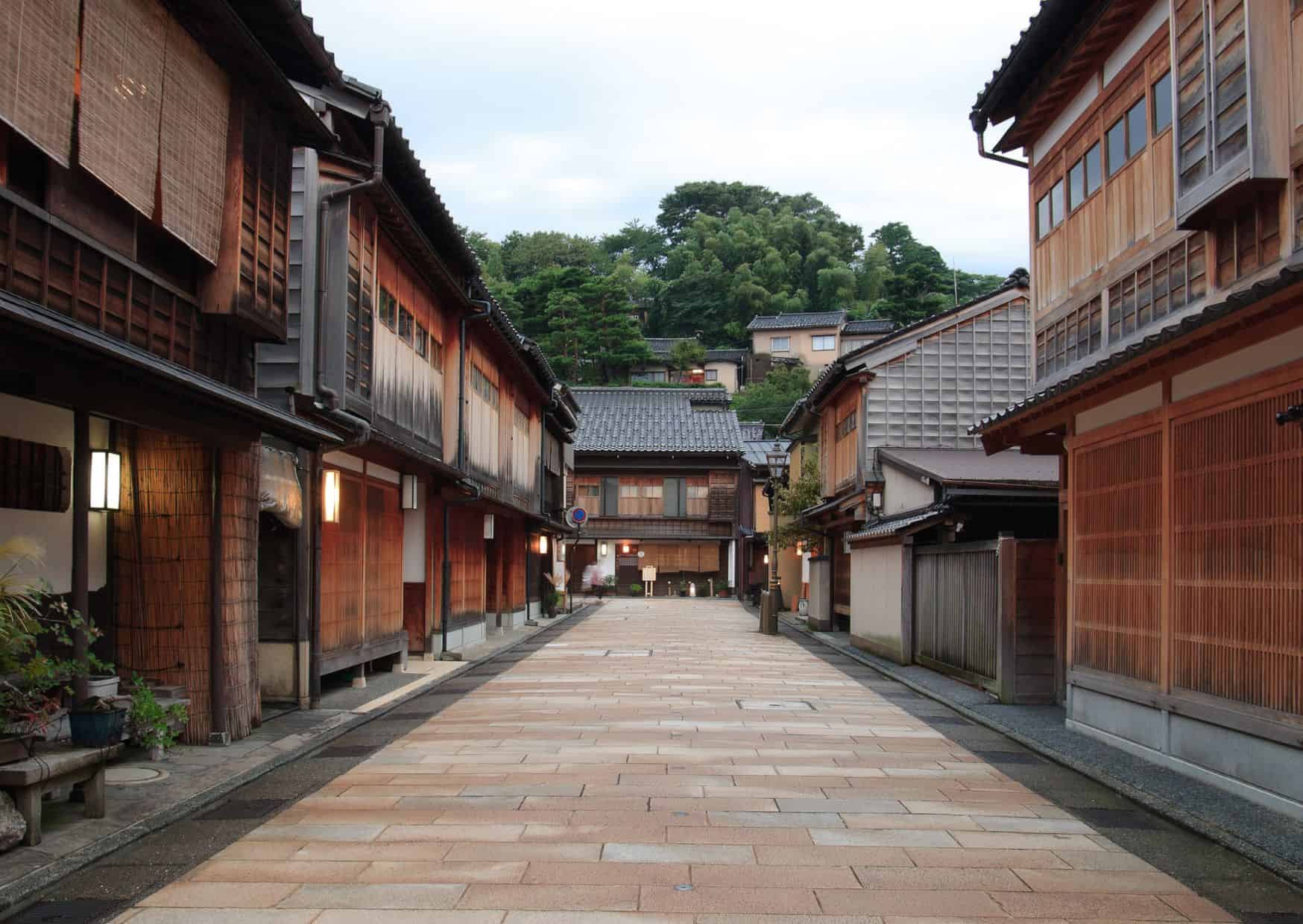 Avoid These Popular Christmas Destinations And Visit These Places Instead 6 Avoid These Popular Christmas Destinations And Visit These 13 Places Instead