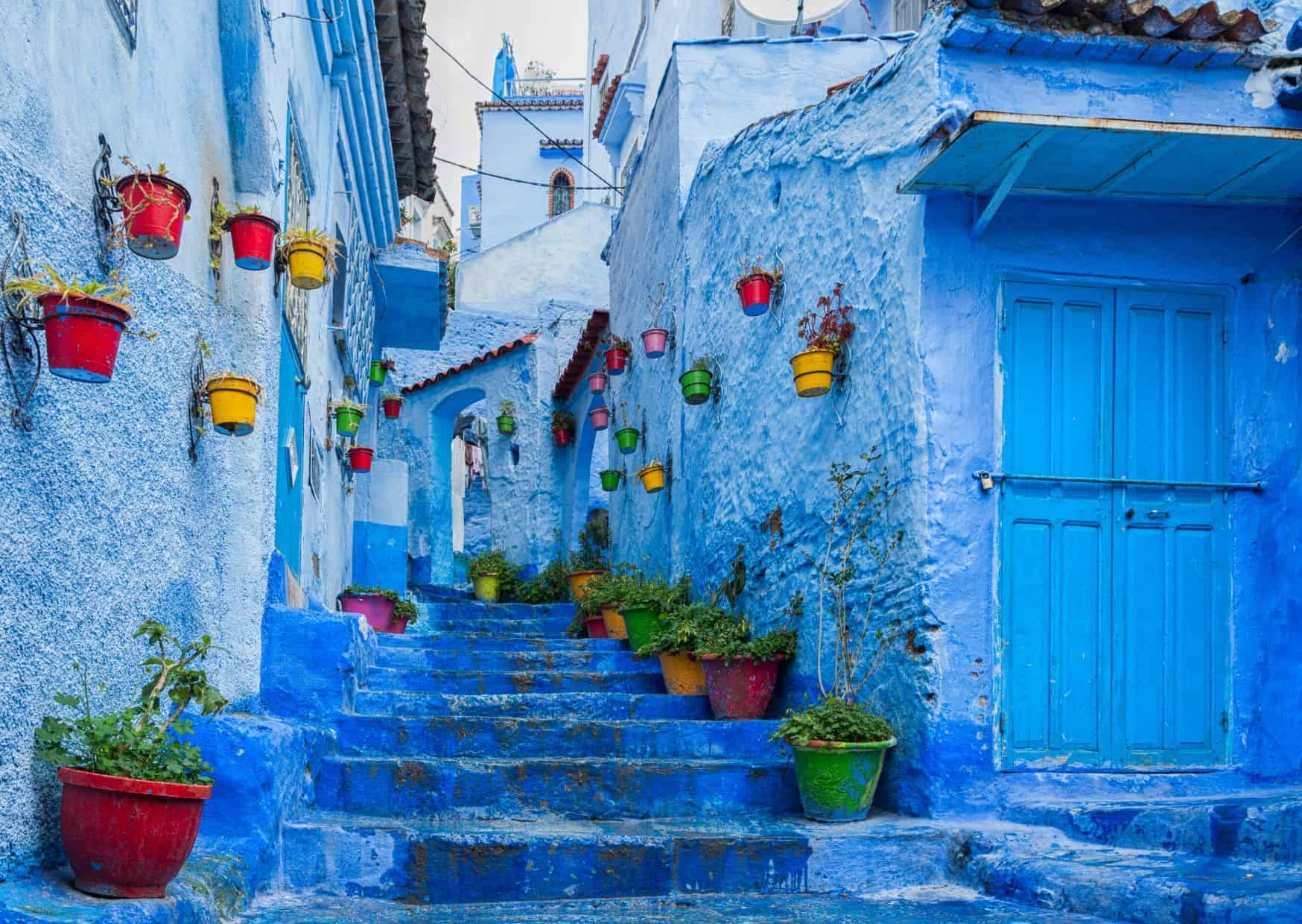 North Africa Vs South Africa: Which is Better for Travel and Food? 1 North Africa vs. South Africa: Which is Better for Travel and Food?, 21 Unspoken Rules of Moroccan Life That Tourists Often Don’t Understand, 15 Culture Shocks for Americans in Morocco