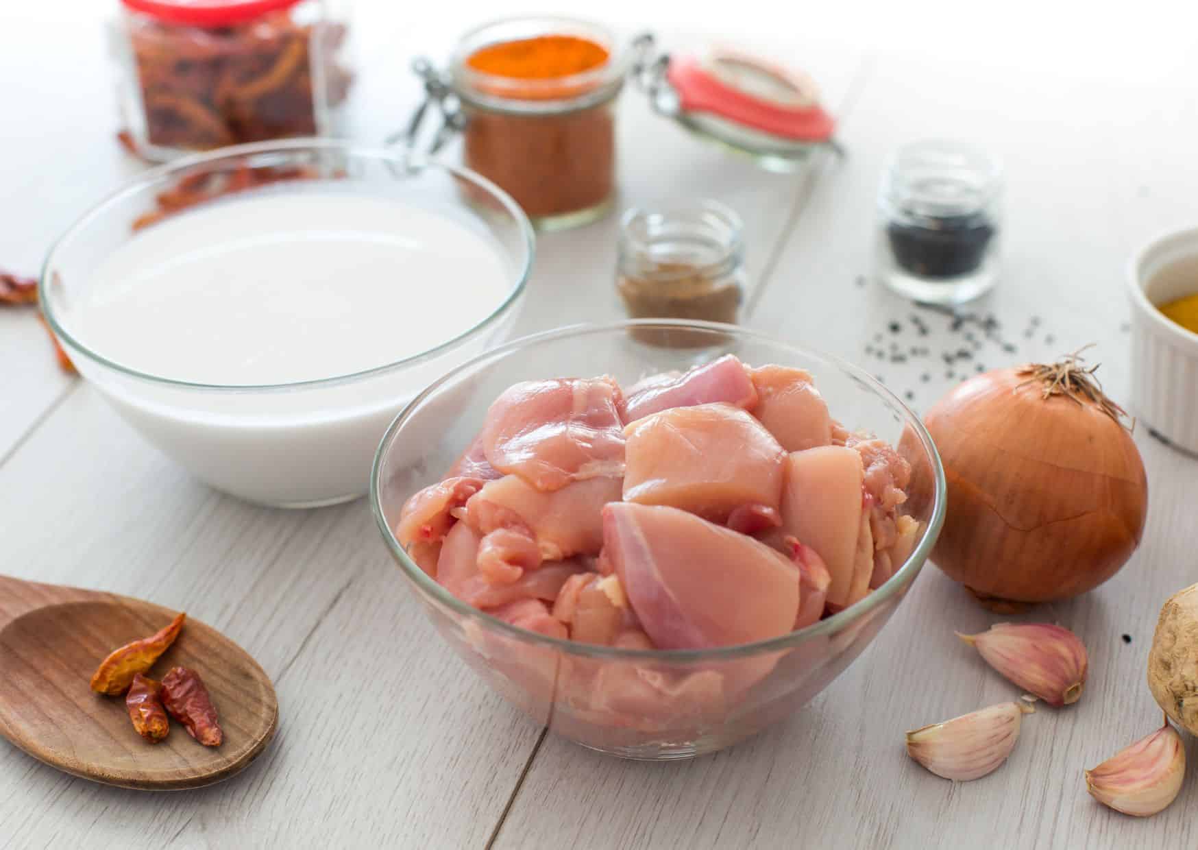 How to Make Roti and Curry Chicken (Recipe Guide)