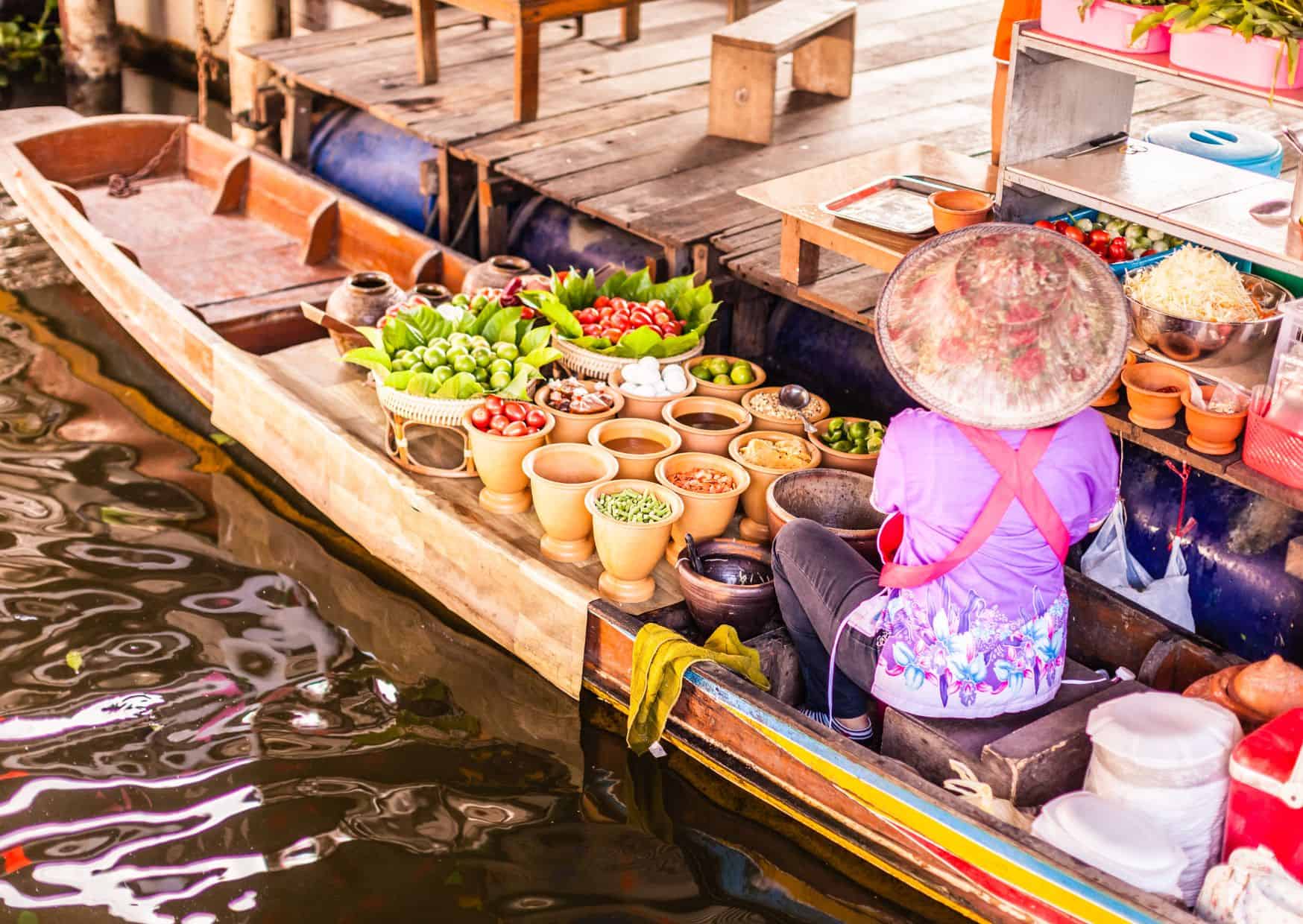 Don't Do This in Thailand: 15 Things Not to Do in Thailand