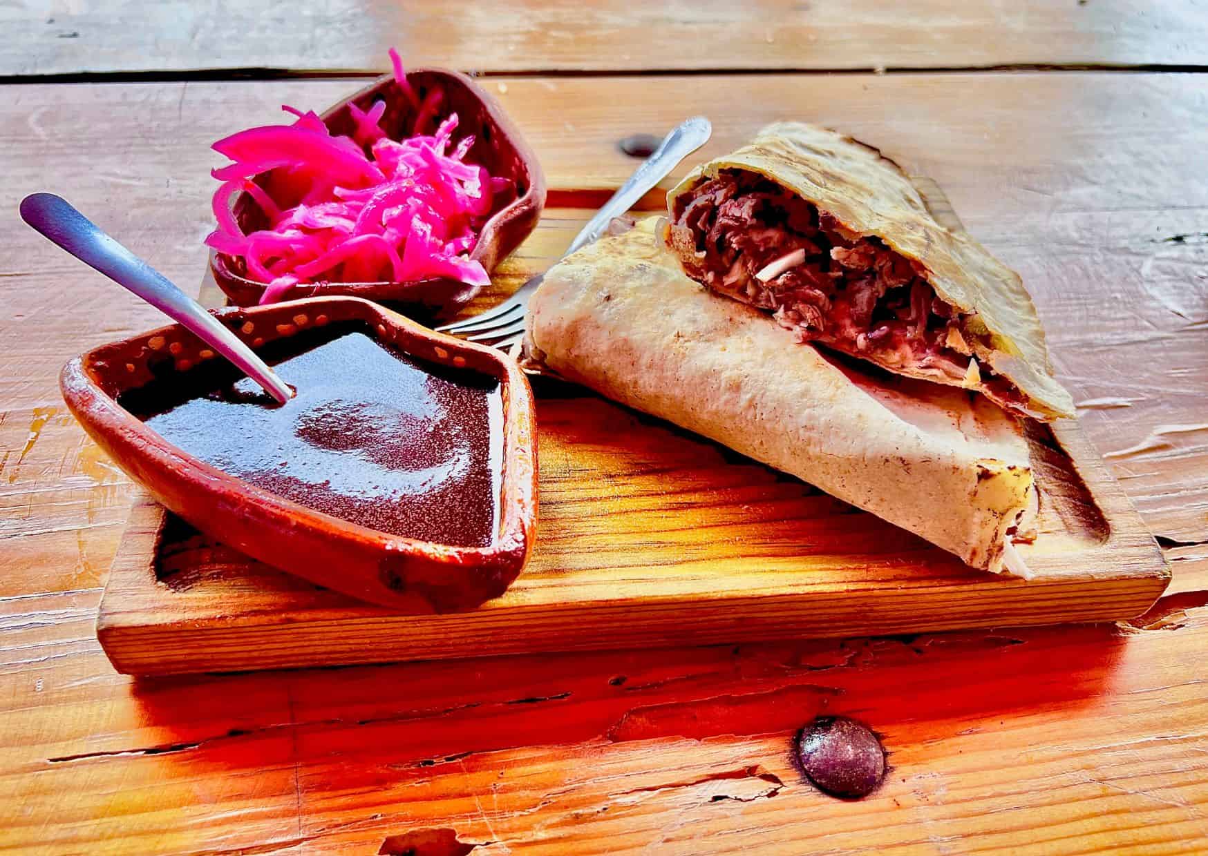 Most Popular Foods In Mexico: How To Make Tlayudas (Recipe Guide)