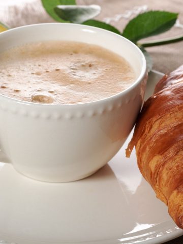 15 European Breakfast Rules That Confuse Every American Tourist