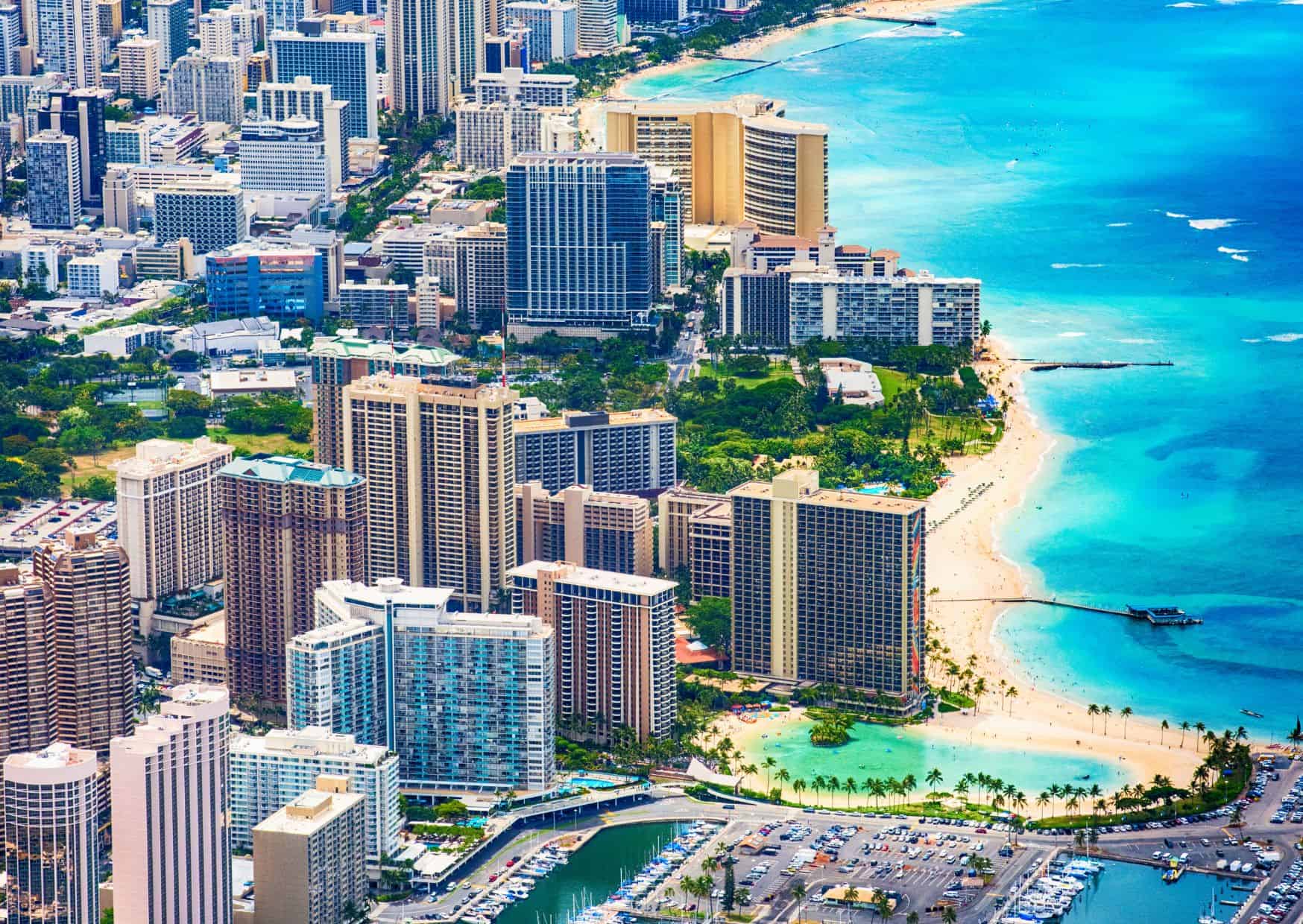 10 U.S. Cities Tourists Say Are Pickpocket Hotspots (And How to Stay Safe) 10 Honolulu, Hawaii