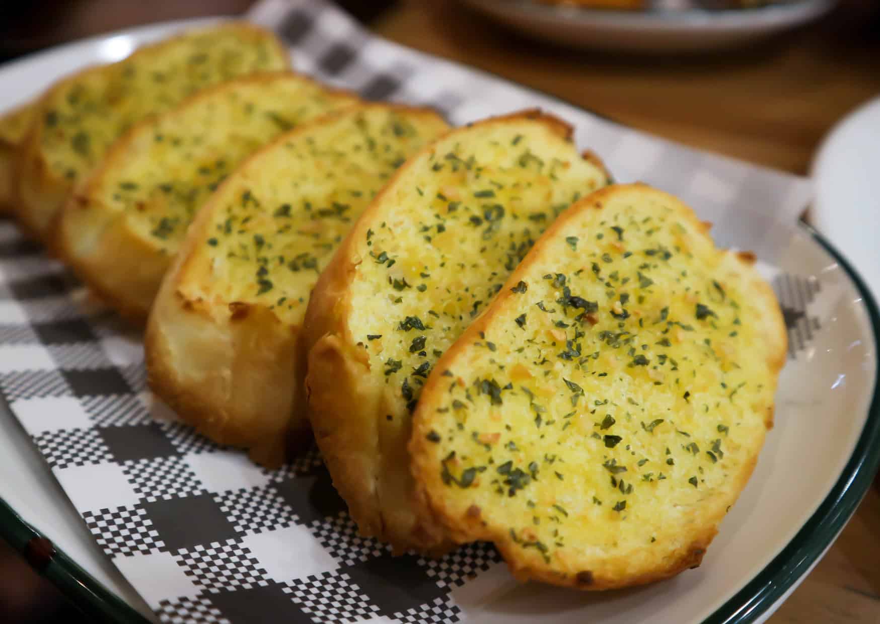 Italian Dishes That Italians Never Actually Eat 6