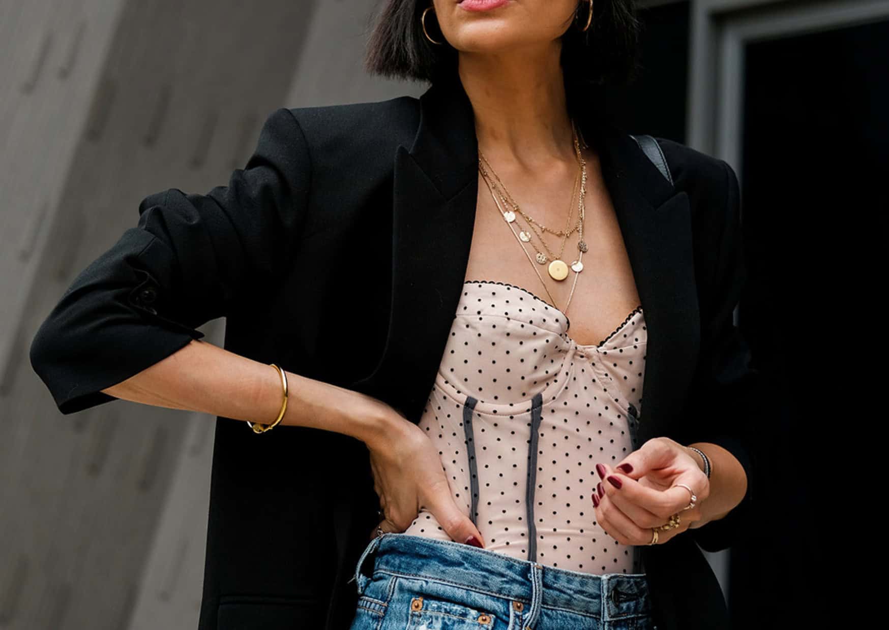 The One-Suitcase Wardrobe: 10 Fashion Essentials That Instantly Make You Look European (Wherever You Are) 4 One Suitcase Wardrobe 4