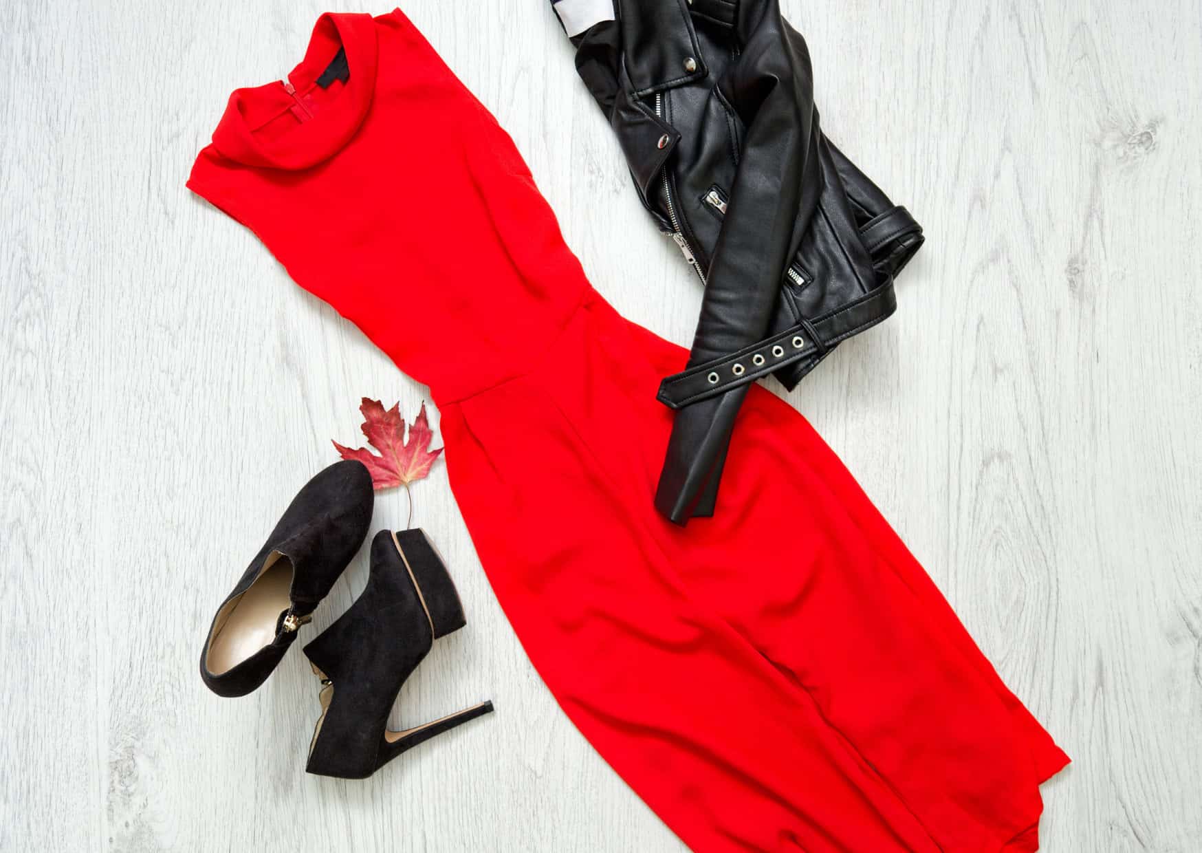 The One-Suitcase Wardrobe: 10 Fashion Essentials That Instantly Make You Look European (Wherever You Are) 6 One Suitcase Wardrobe 6