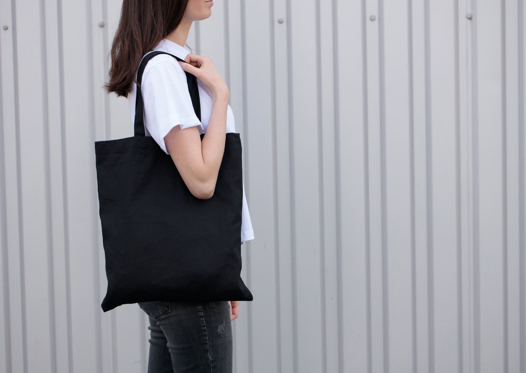 The One-Suitcase Wardrobe: 10 Fashion Essentials That Instantly Make You Look European (Wherever You Are) 8 One Suitcase Wardrobe 8