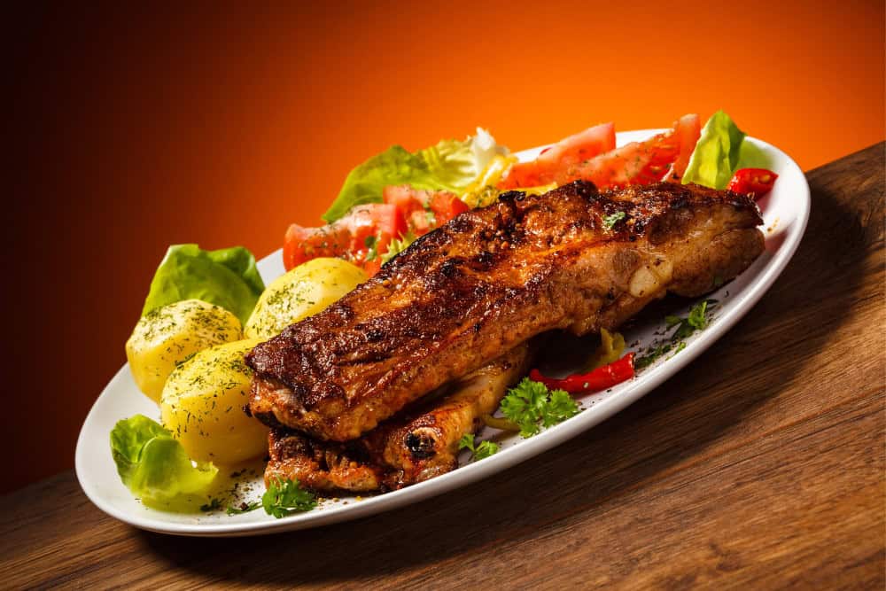 Red Flags Europeans Spot in Authentic Restaurants 8