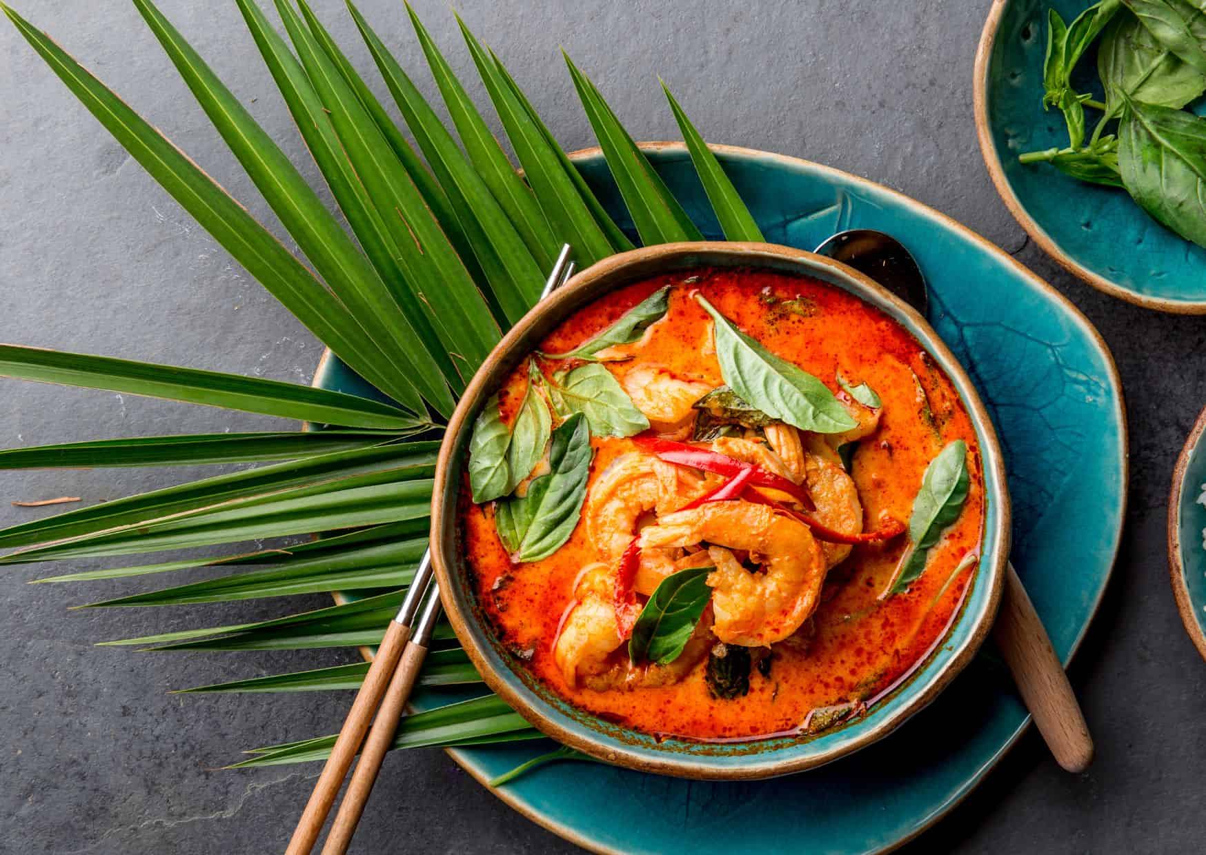 How To Make Thai Red Curry (Recipe Guide)