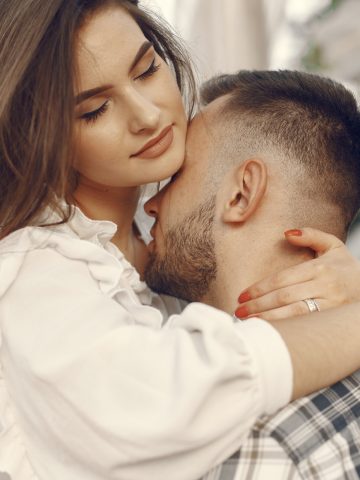 15 Things Europeans Never Say 'Sorry' For (Unlike Americans)