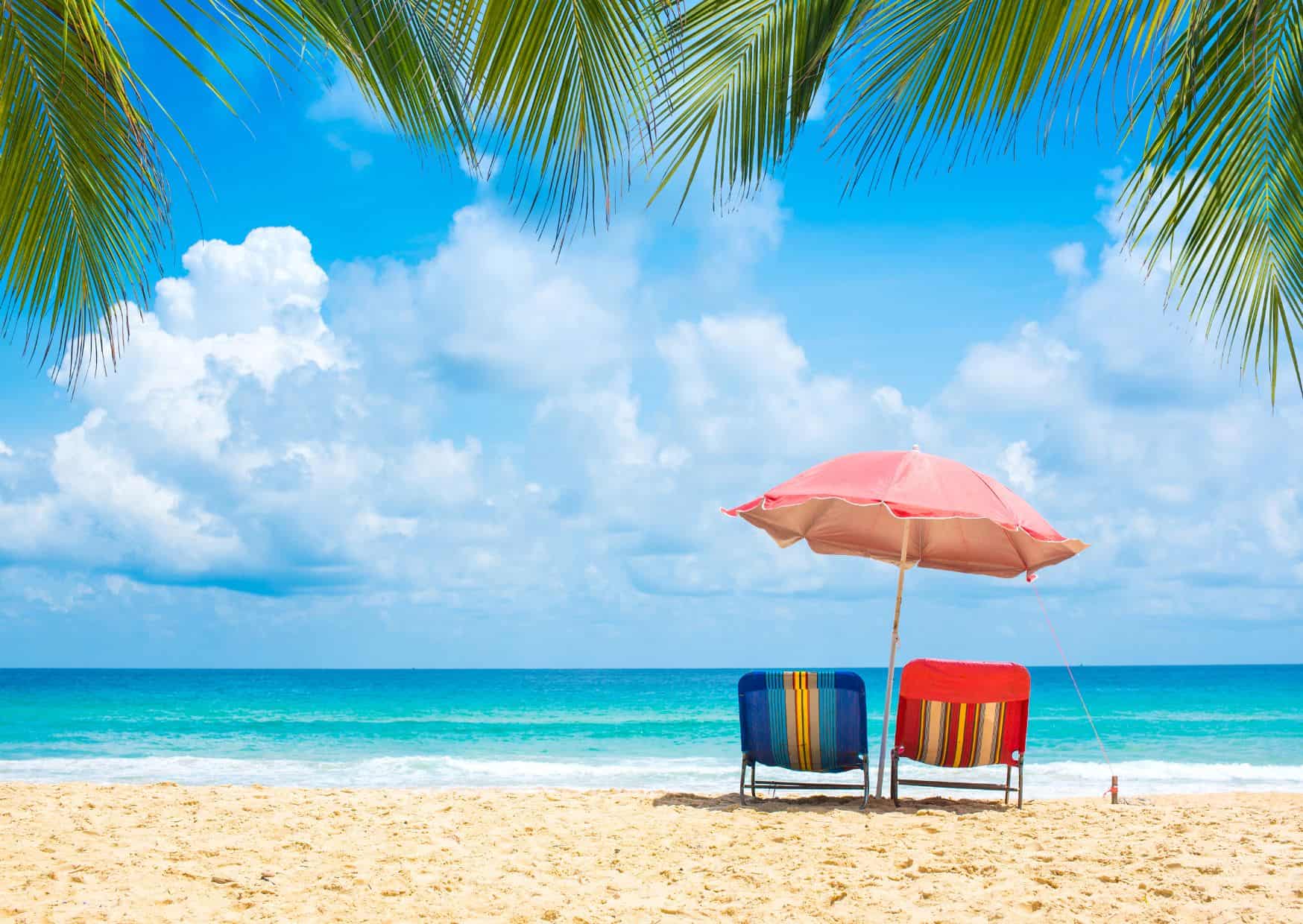 20 Unspoken Rules Of Caribbean Beaches That Tourists Can't Understand 6 USA 24