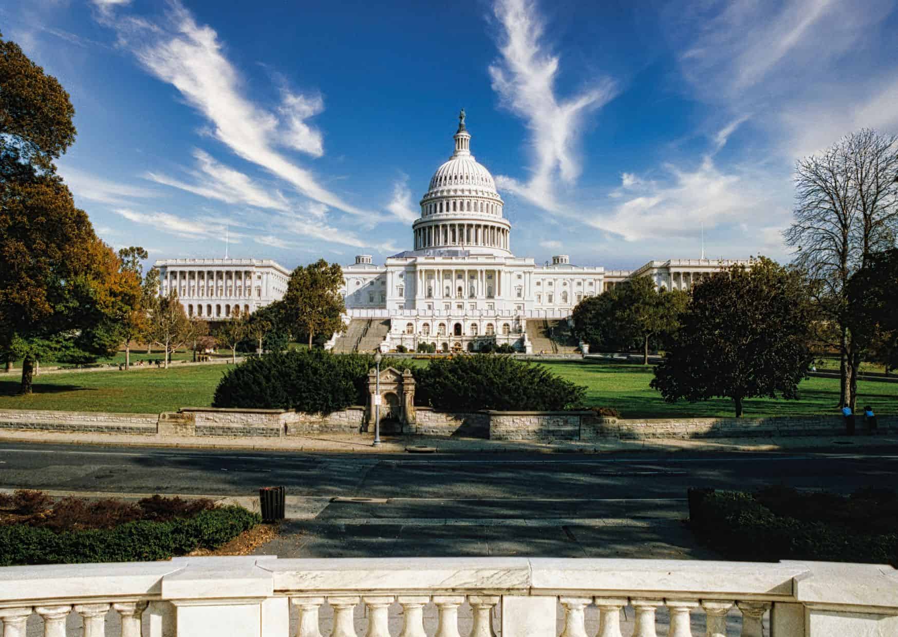 10 U.S. Cities Tourists Say Are Pickpocket Hotspots (And How to Stay Safe) 8 Washington, D.C.