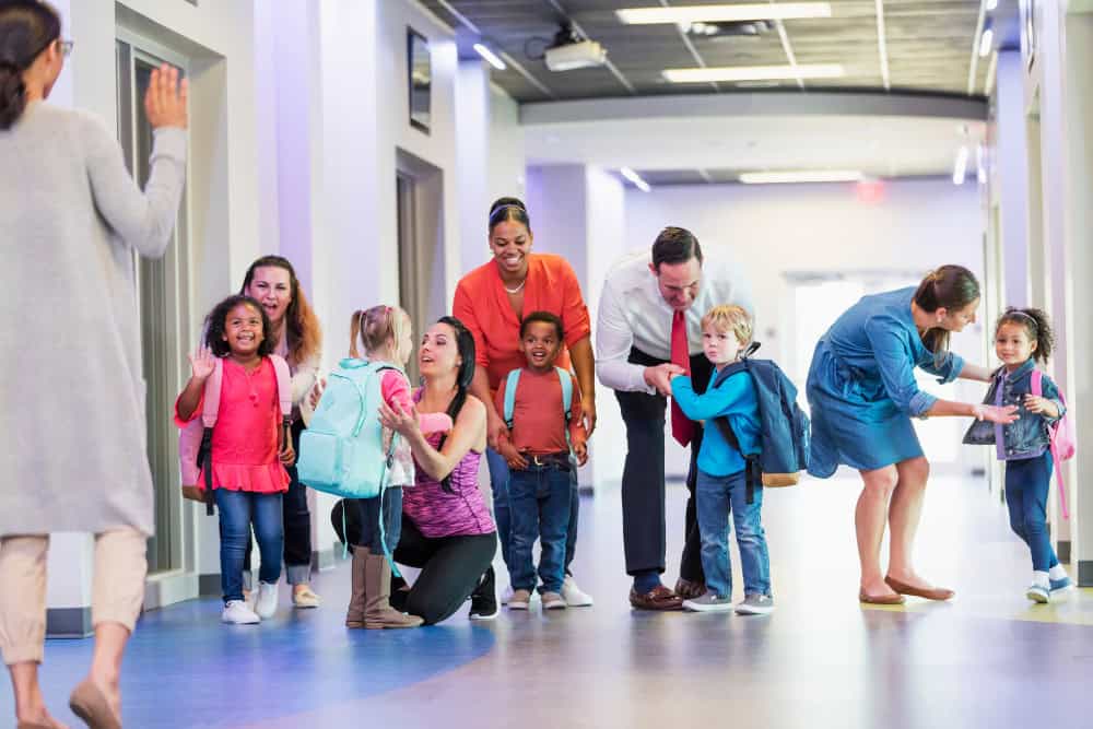 Why European Neighborhoods Work Better Than American Ones 9 Why European Neighborhoods Work Better Than American Ones 9