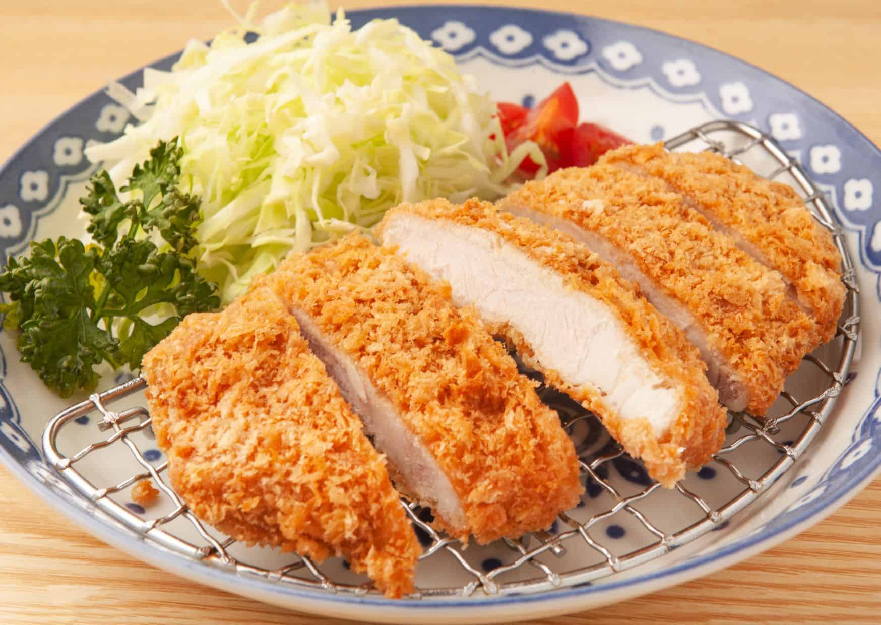 How to Make Tonkatsu (Breaded Pork Cutlet) Recipe Guide