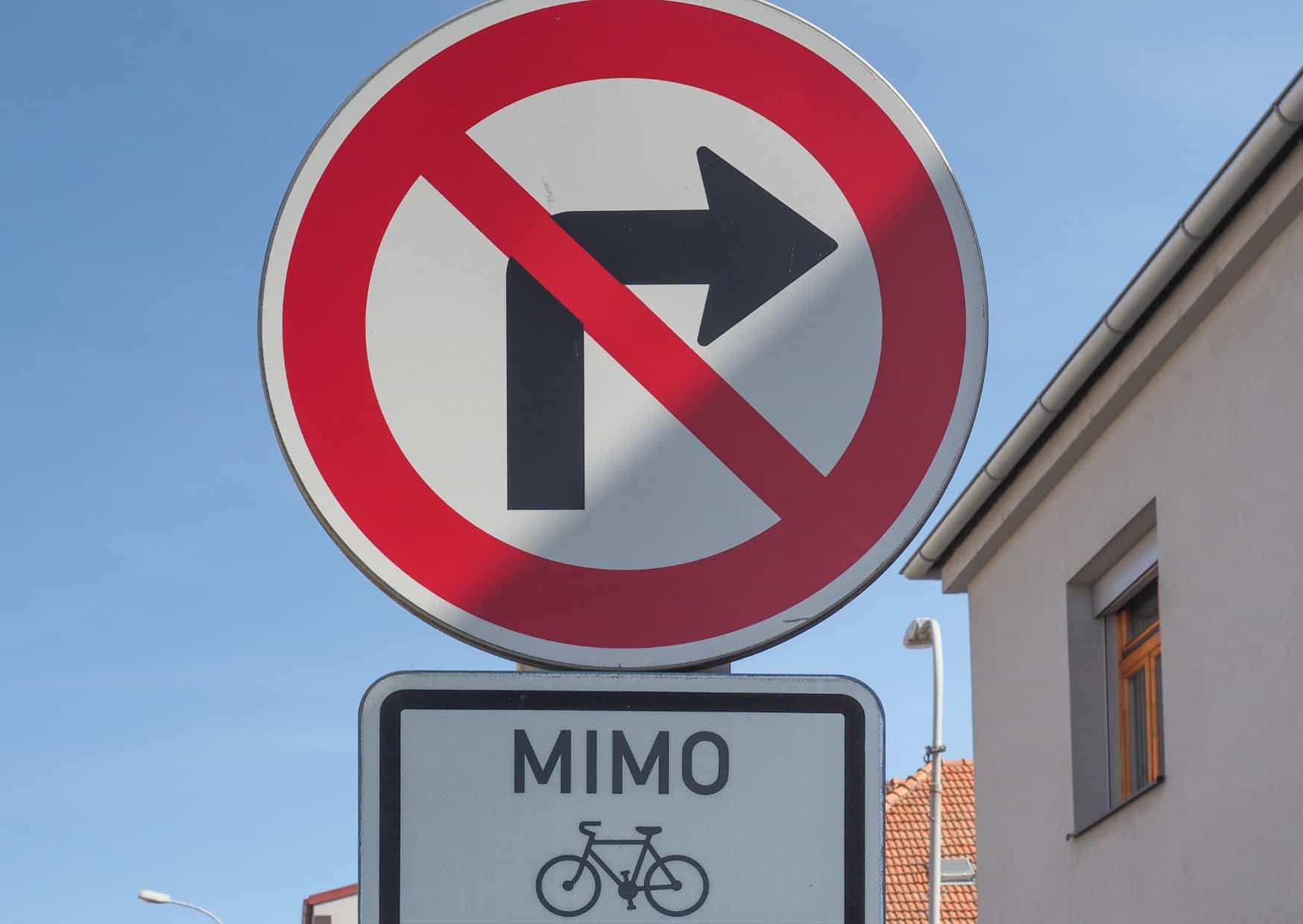 5 Driver Etiquette Rules Americans Flout in Europe 5