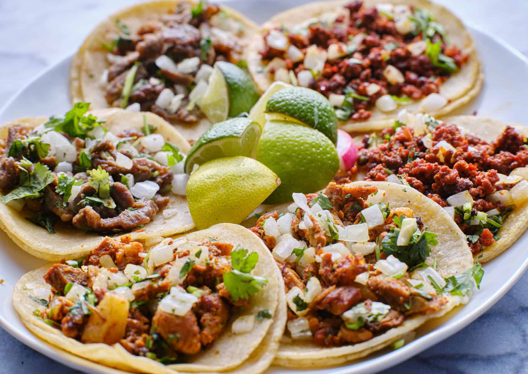 7 Things About Mexican Dining That Confuse American Tourists 4 7 Dining Shocks That Catch Americans Off Guard in Mexico 4