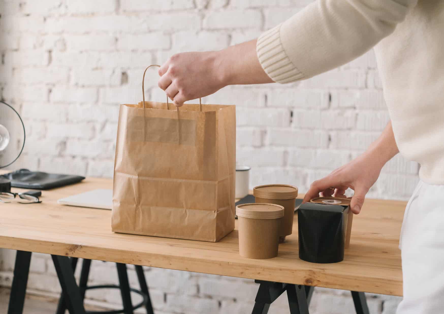 7 Dining Surprises Americans Face Worldwide 5 1