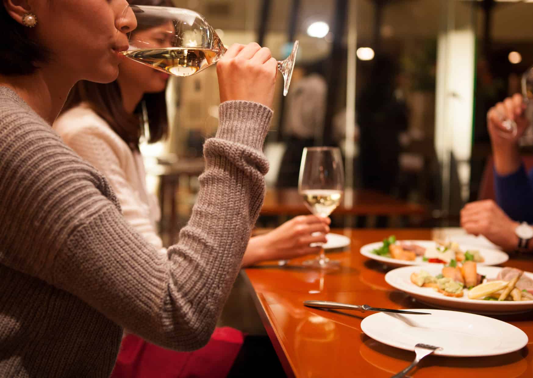 Why These 7 Everyday Japanese Habits Confuse So Many Americans 5 7 Japanese Social Rules That Completely Baffle American Tourists 3